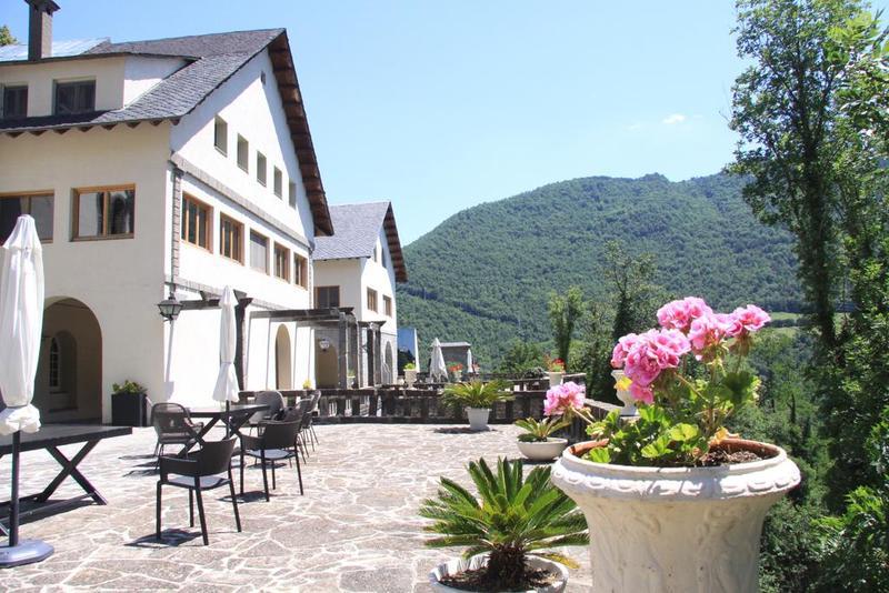 Hotel Mas Angelats Ribes De Freser Exterior foto