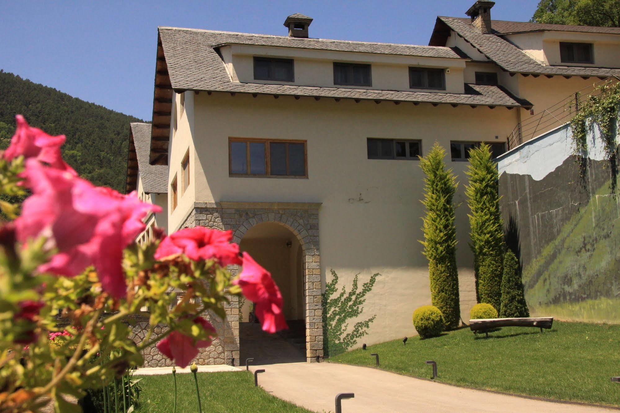 Hotel Mas Angelats Ribes De Freser Exterior foto