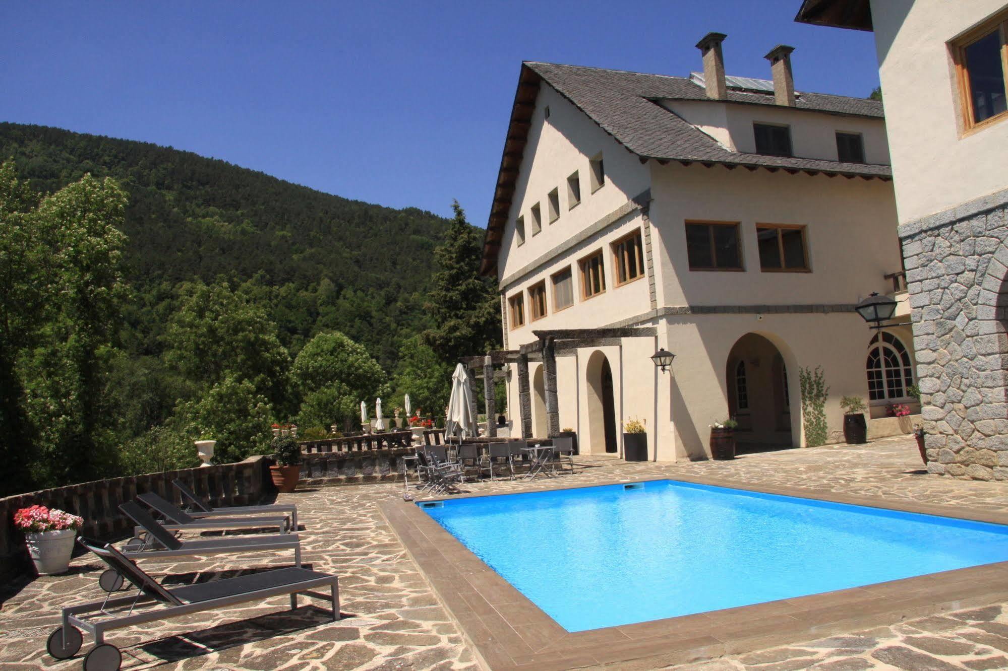 Hotel Mas Angelats Ribes De Freser Exterior foto